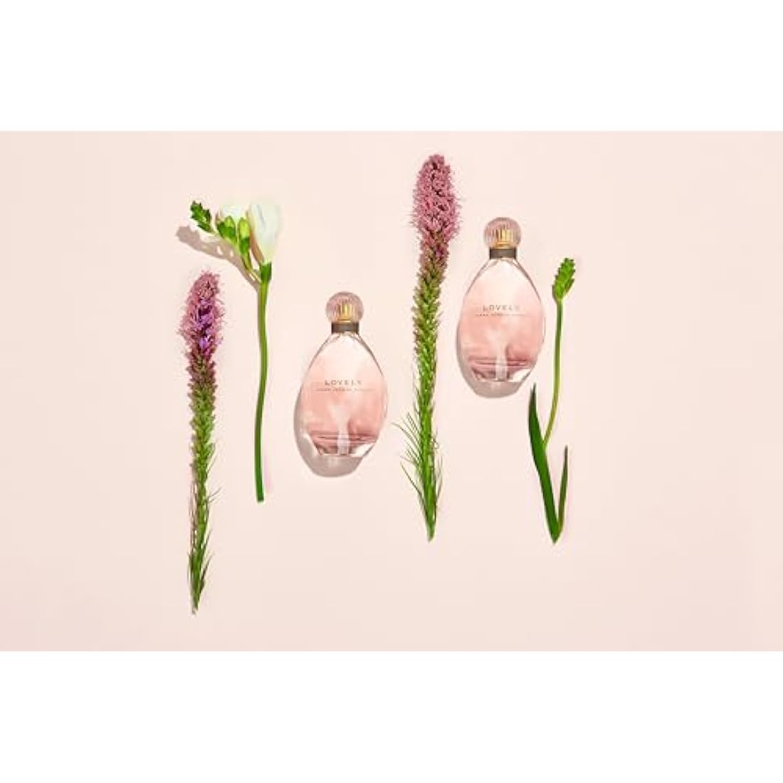 Sarah Jessica Parker Lovely Eau de Parfum for Women 100ml Spray, Delicate Female Perfume, Fragrance For Women, Women's Eau de Perfume for Travel, Womens Perfumes - Genuine SJP Perfume for Women