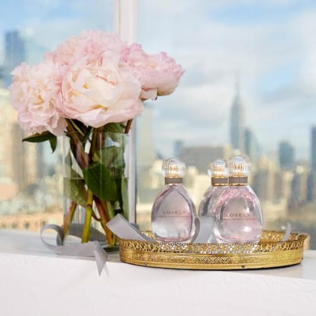 Sarah Jessica Parker Lovely Eau de Parfum for Women 100ml Spray, Delicate Female Perfume, Fragrance For Women, Women's Eau de Perfume for Travel, Womens Perfumes - Genuine SJP Perfume for Women