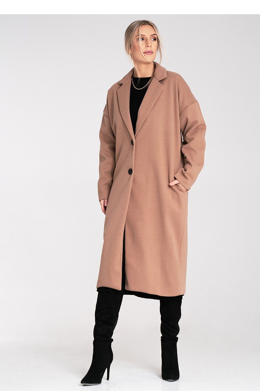Coat Figl